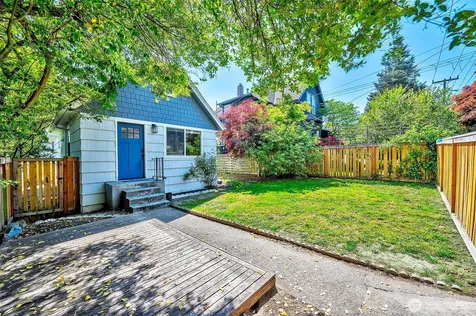 3806 35th Avenue W Seattle WA 98199
