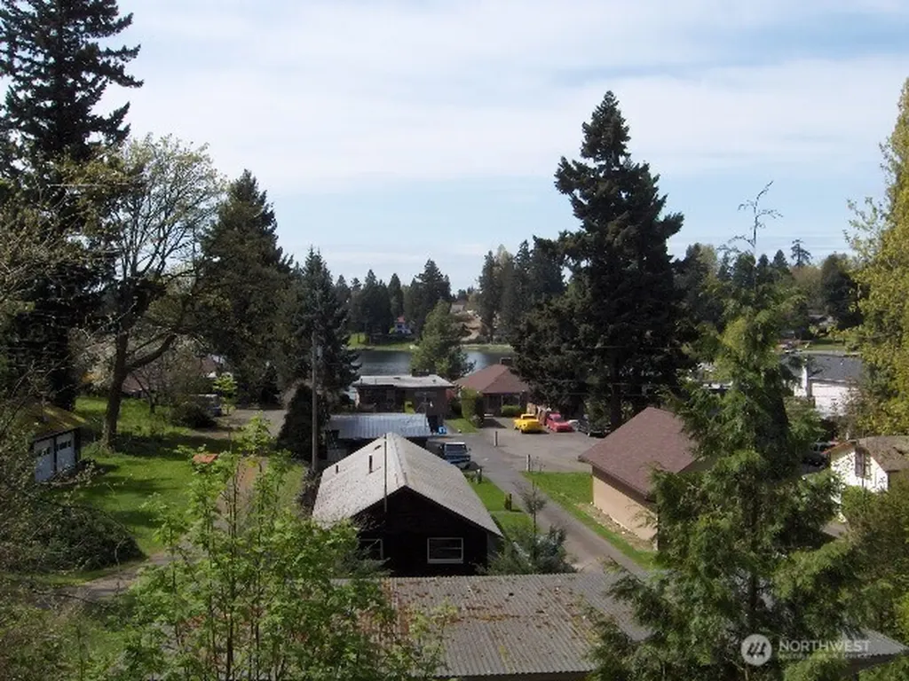 19021 46th Avenue S Seatac WA 98188
