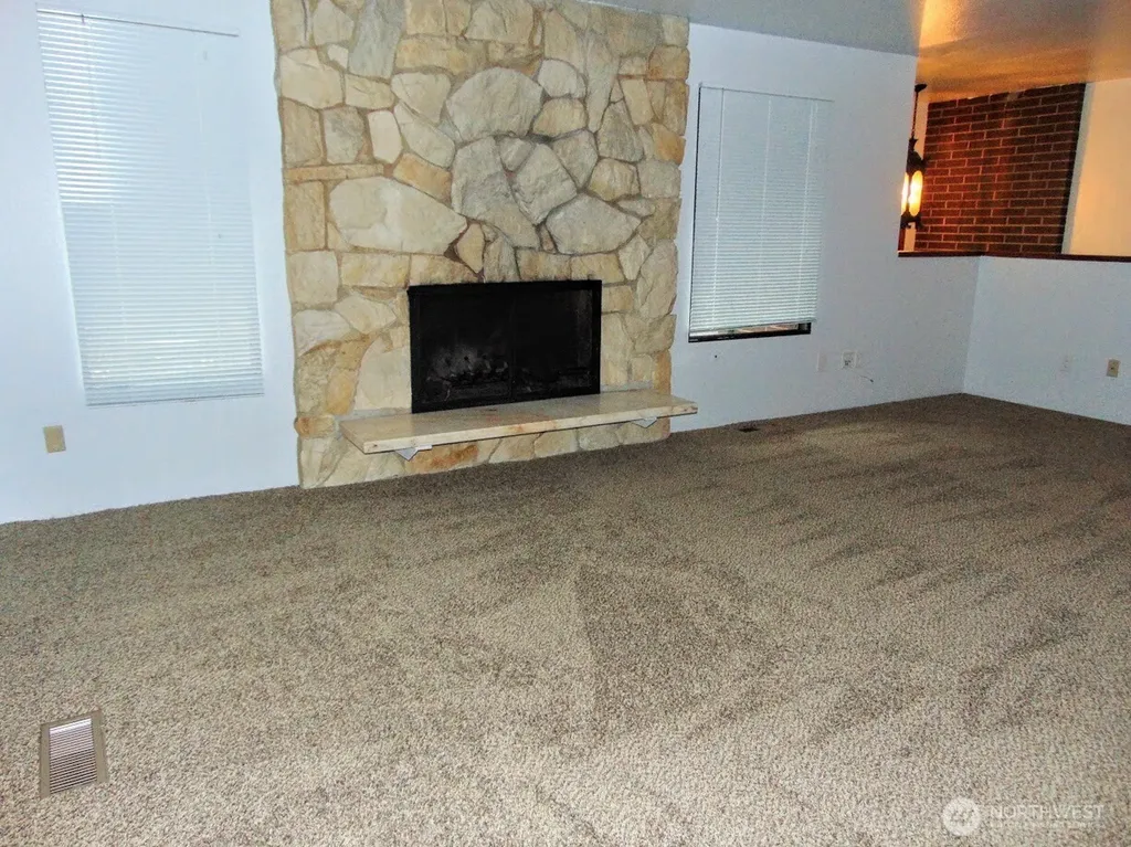 19021 46th Avenue S Seatac WA 98188