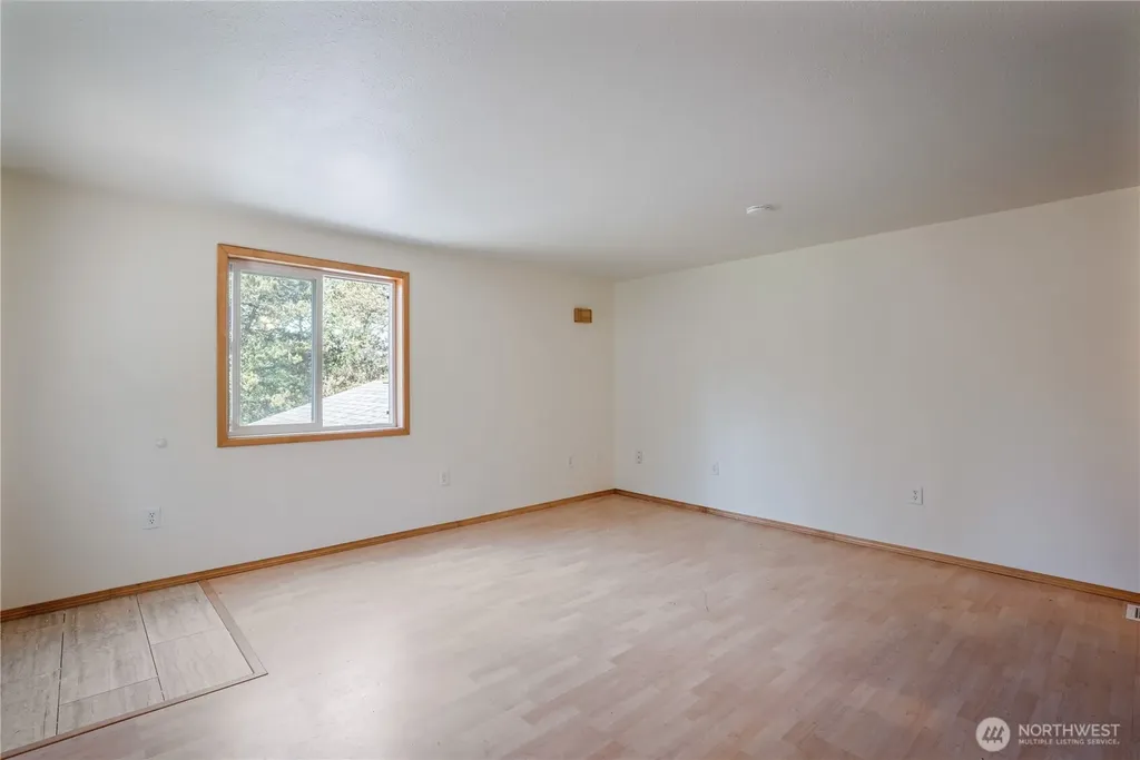 27402 X Lane Ocean Park WA 98640