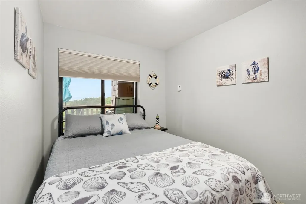 2855 S Forrest Street Westport WA 98595