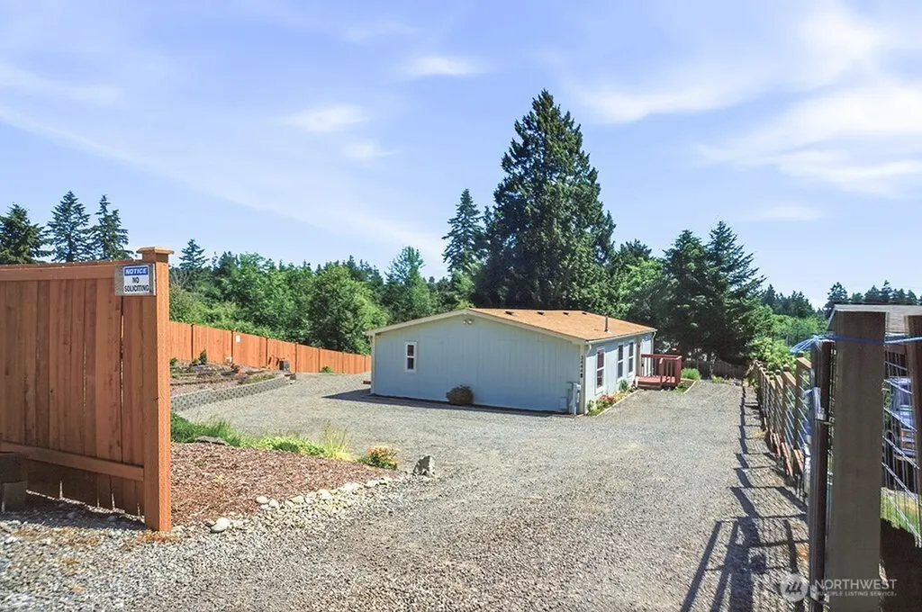 3444 Forest Drive NE Bremerton WA 98310