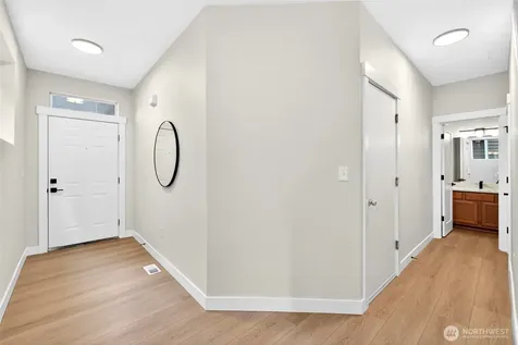 18328 113th Avenue E Puyallup WA 98374