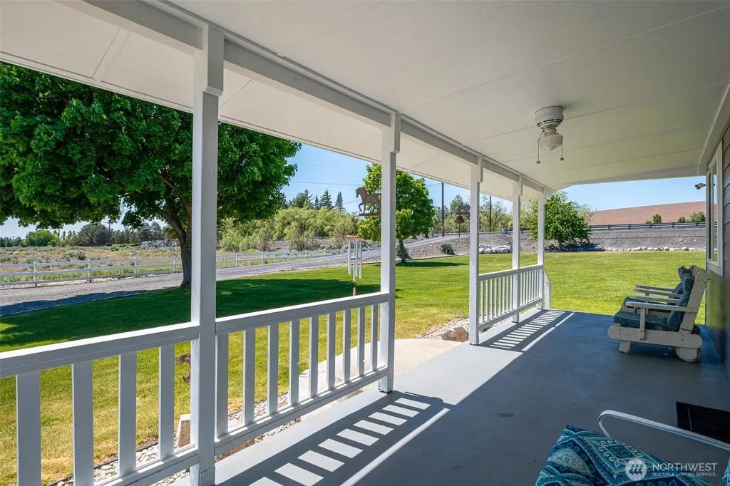 18253 B NW Ephrata WA 98823