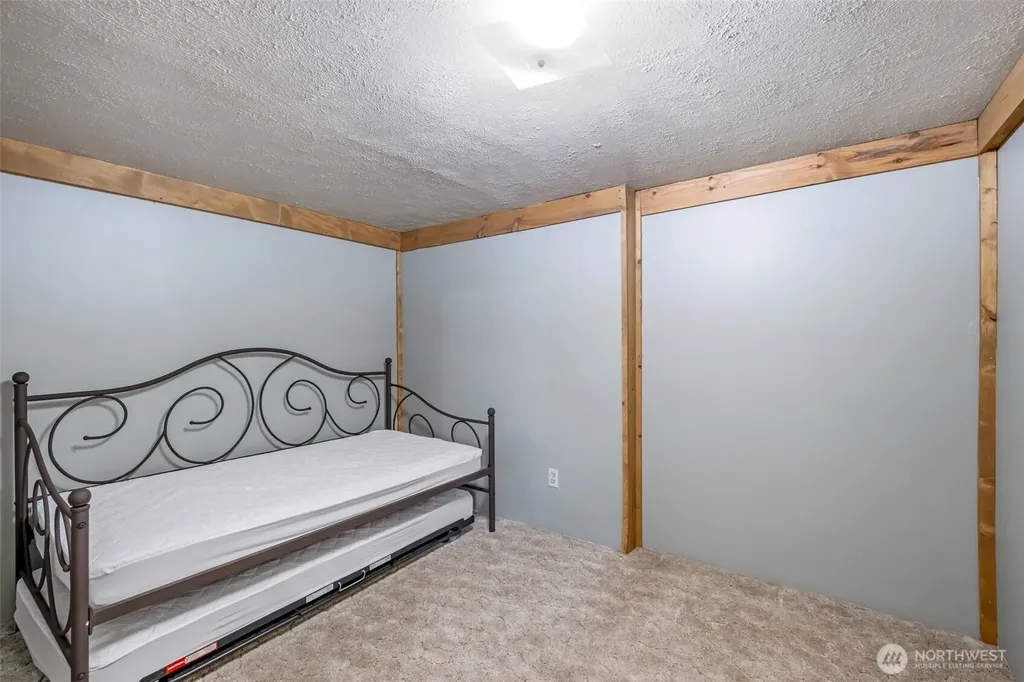 18253 B NW Ephrata WA 98823