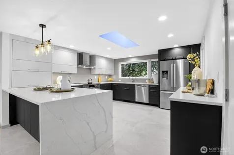 11223 109th Avenue NE Kirkland WA 98033