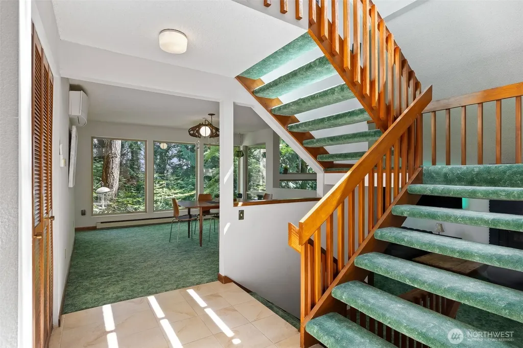 3068 169th Avenue NE Bellevue WA 98008
