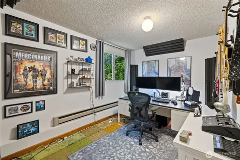 3068 169th Avenue NE Bellevue WA 98008