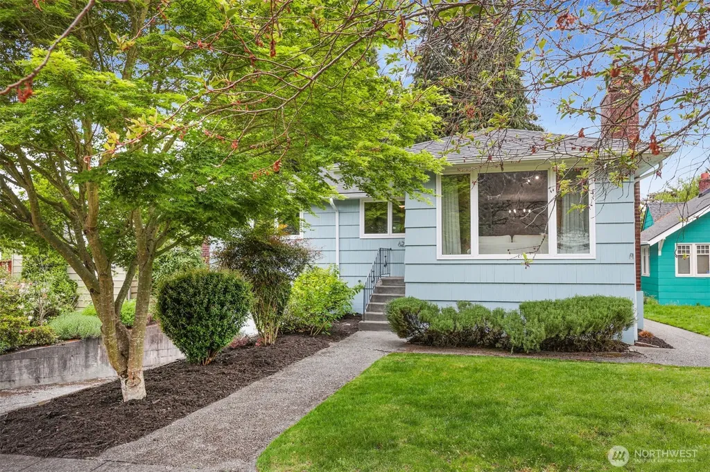 6225 29th Avenue NE Seattle WA 98115