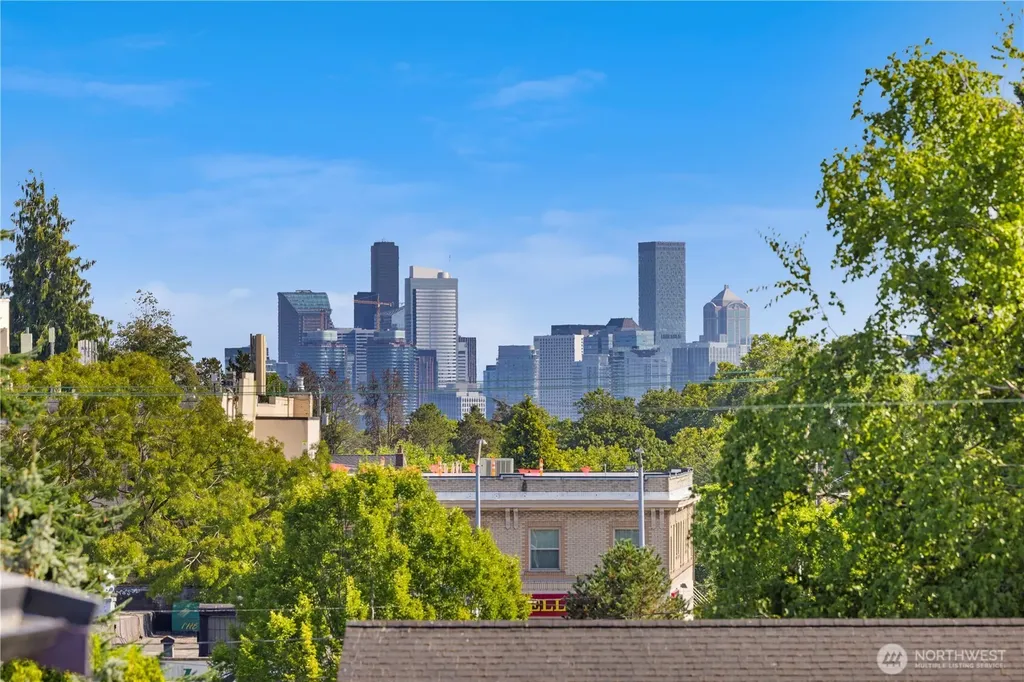 1706 N 47th Street Seattle WA 98103