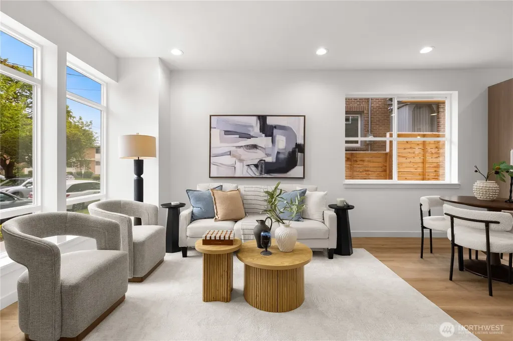 1706 N 47th Street Seattle WA 98103