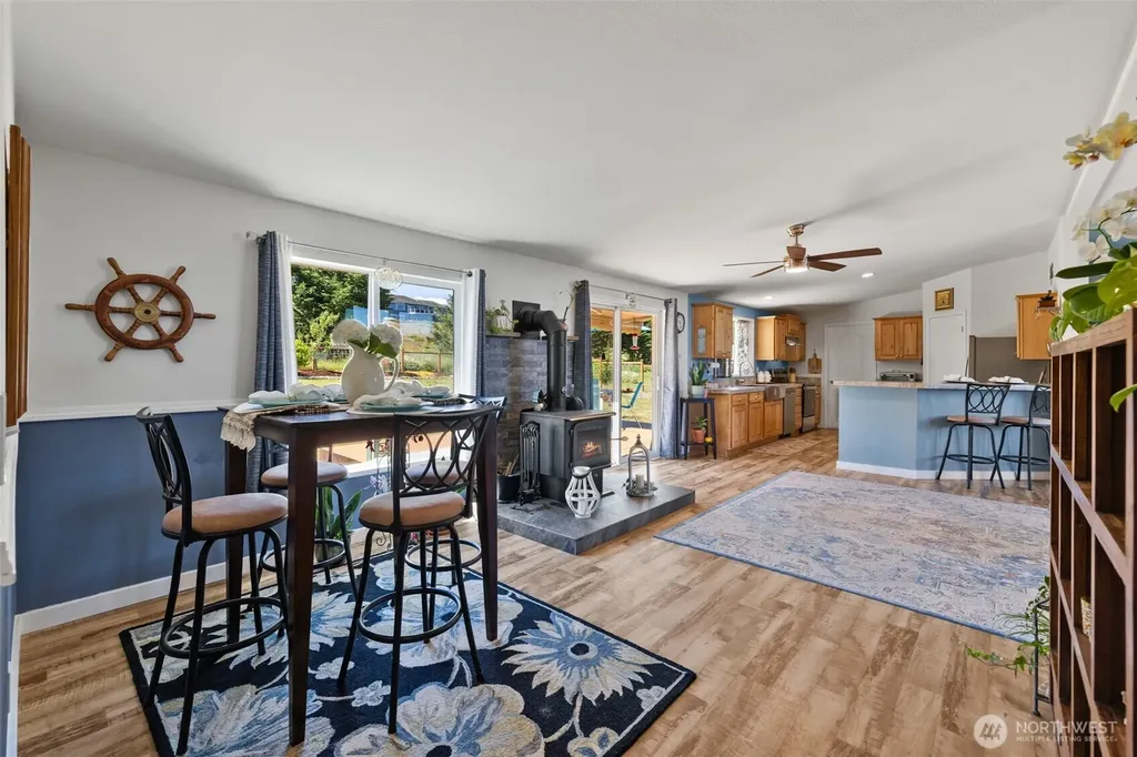 61 Kestral Place Sequim WA 98382