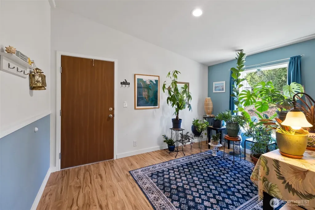 61 Kestral Place Sequim WA 98382