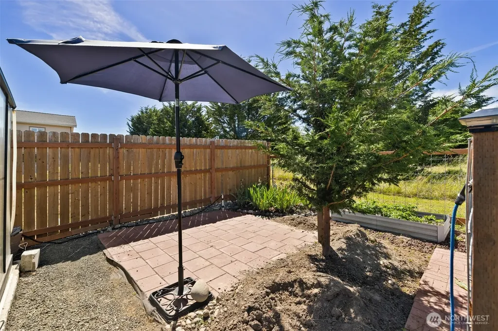 61 Kestral Place Sequim WA 98382