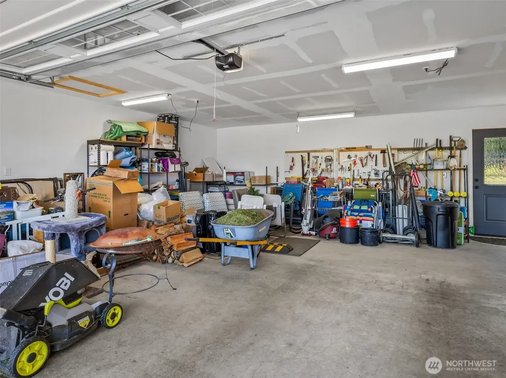 61 Kestral Place Sequim WA 98382