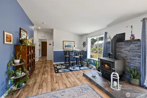61 Kestral Place Sequim WA 98382