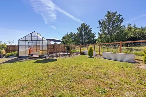 61 Kestral Place Sequim WA 98382