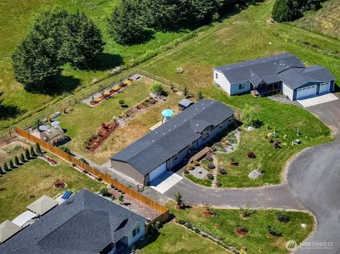 61 Kestral Place Sequim WA 98382