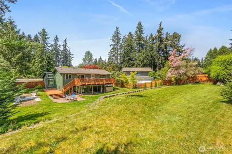 12813 Military Road E Puyallup WA 98374
