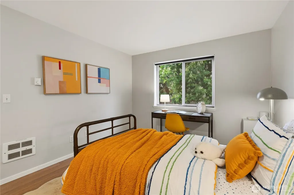 13227 35th Avenue NE Seattle WA 98125