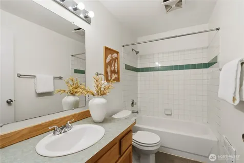 13227 35th Avenue NE Seattle WA 98125