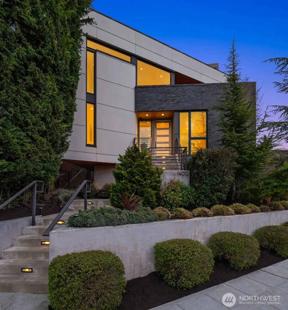1400 Olympic Way W Seattle WA 98119