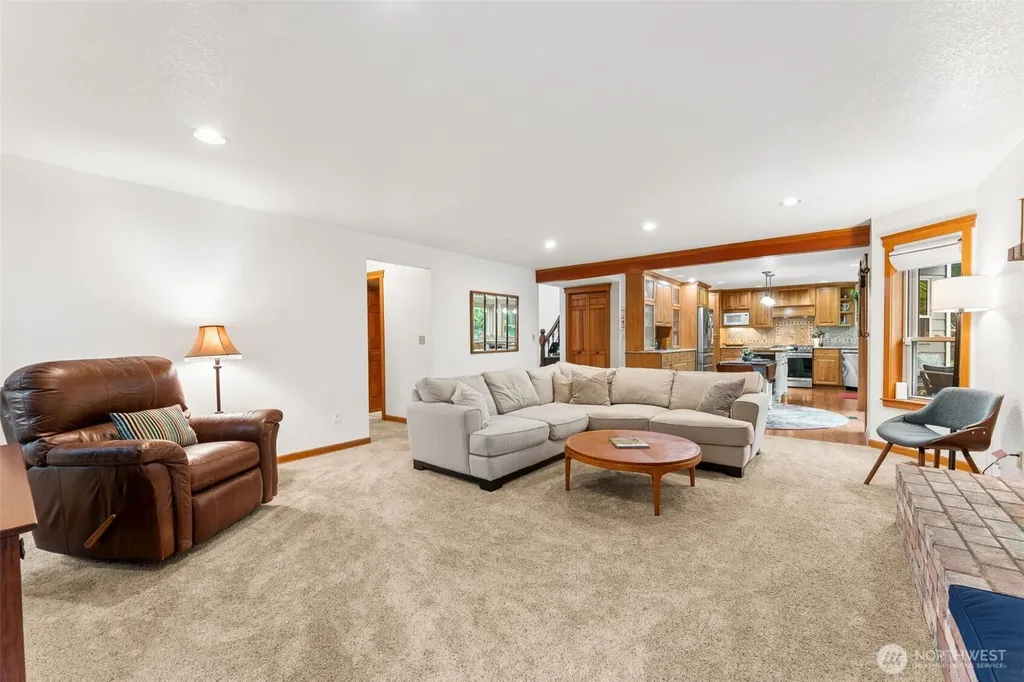 16926 SE 327th Place Auburn WA 98092
