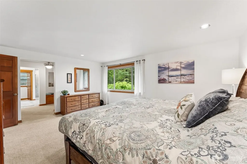 16926 SE 327th Place Auburn WA 98092