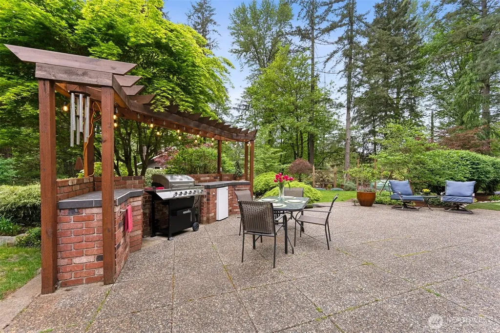16926 SE 327th Place Auburn WA 98092