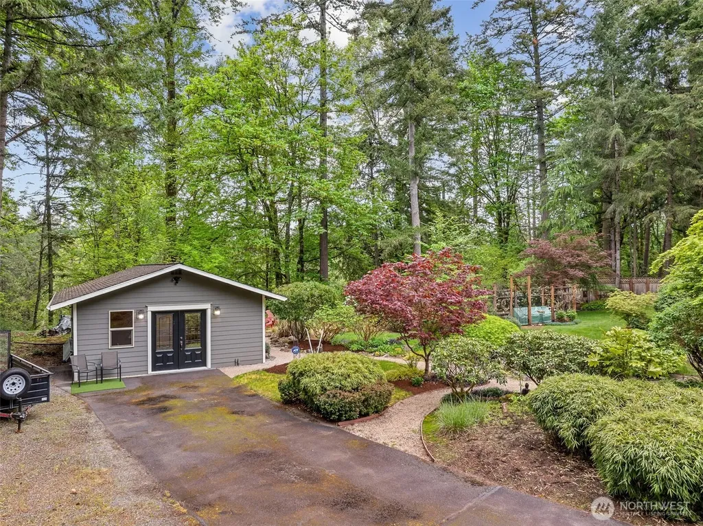 16926 SE 327th Place Auburn WA 98092