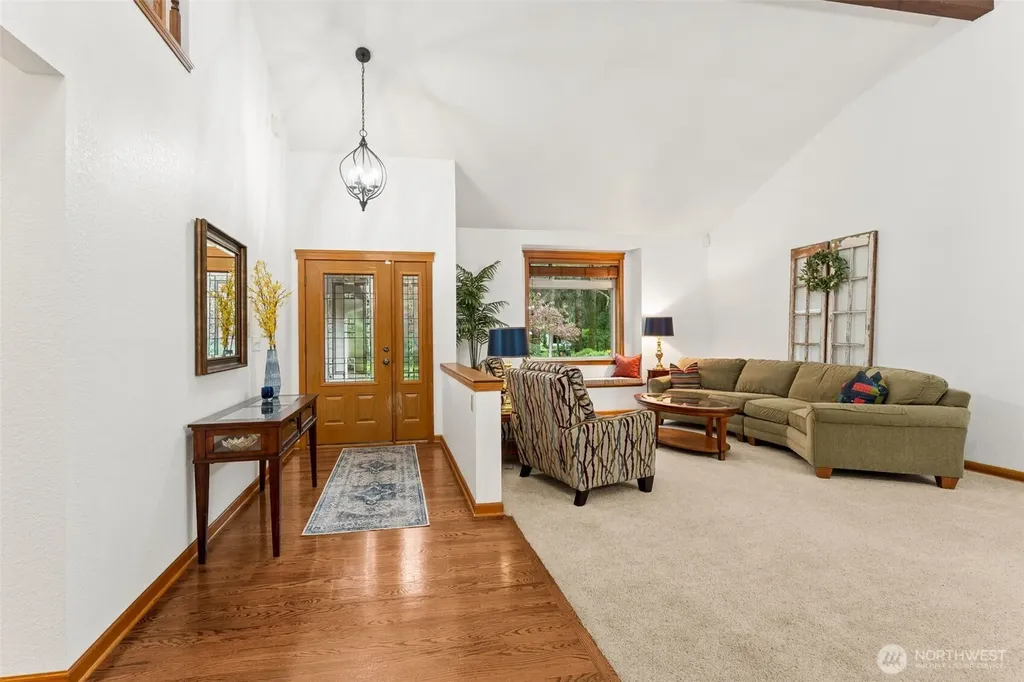 16926 SE 327th Place Auburn WA 98092
