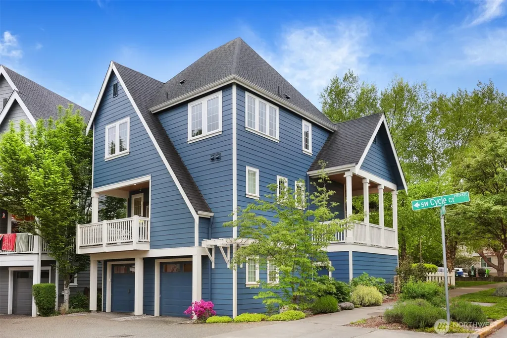 5960 31st Avenue SW Seattle WA 98126