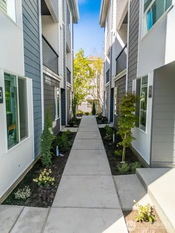 222 124th Street SW Everett WA 98204
