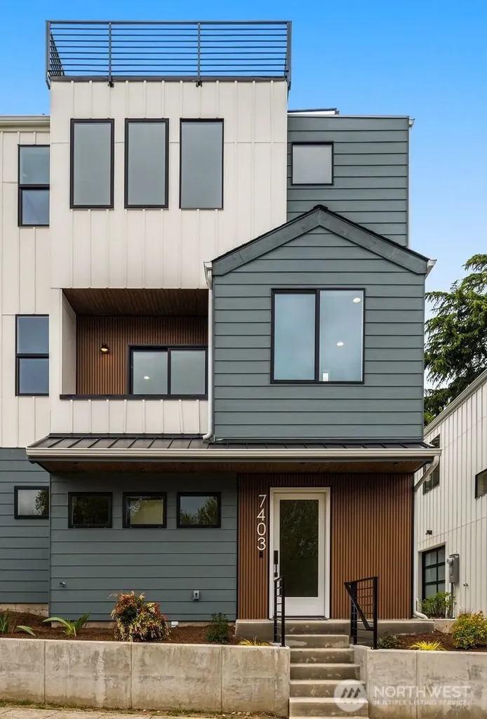 7403 Dayton Avenue N Seattle WA 98103
