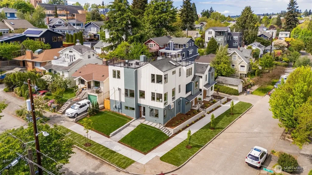 7403 Dayton Avenue N Seattle WA 98103