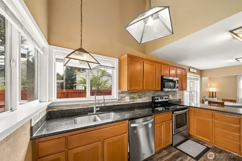 15905 91st Avenue Ct E Puyallup WA 98375