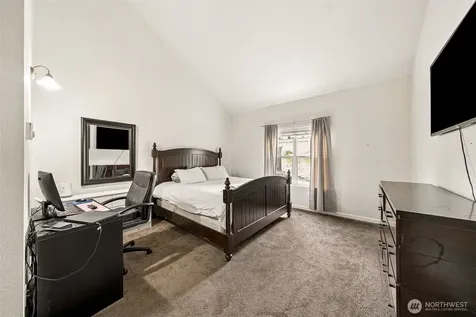 15905 91st Avenue Ct E Puyallup WA 98375