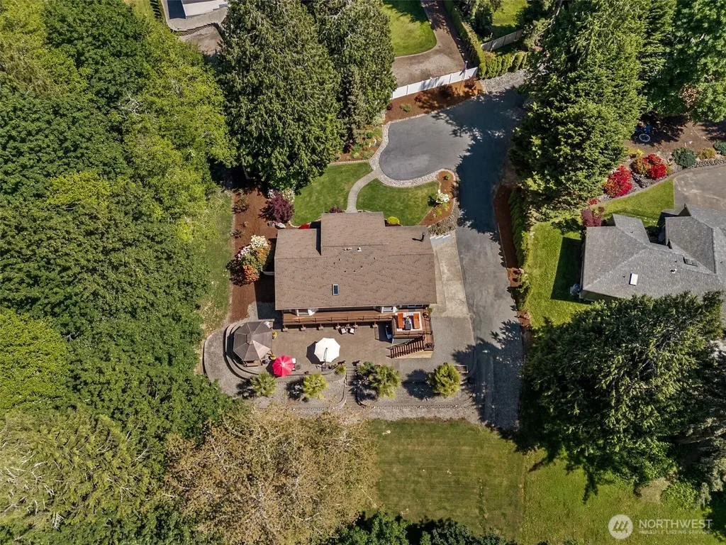 3122 Hollywood Drive NE Olympia WA 98516