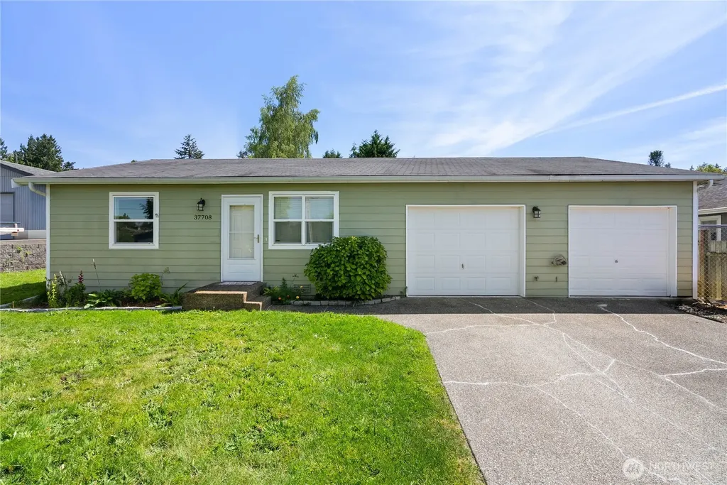 37708 Vista Key Drive NE Hansville WA 98340