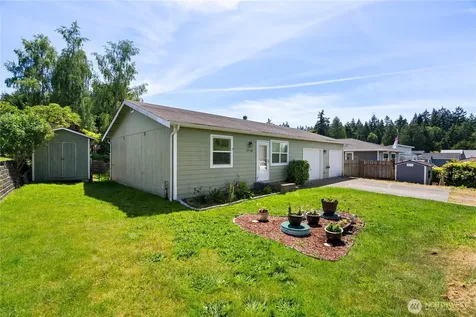 37708 Vista Key Drive NE Hansville WA 98340