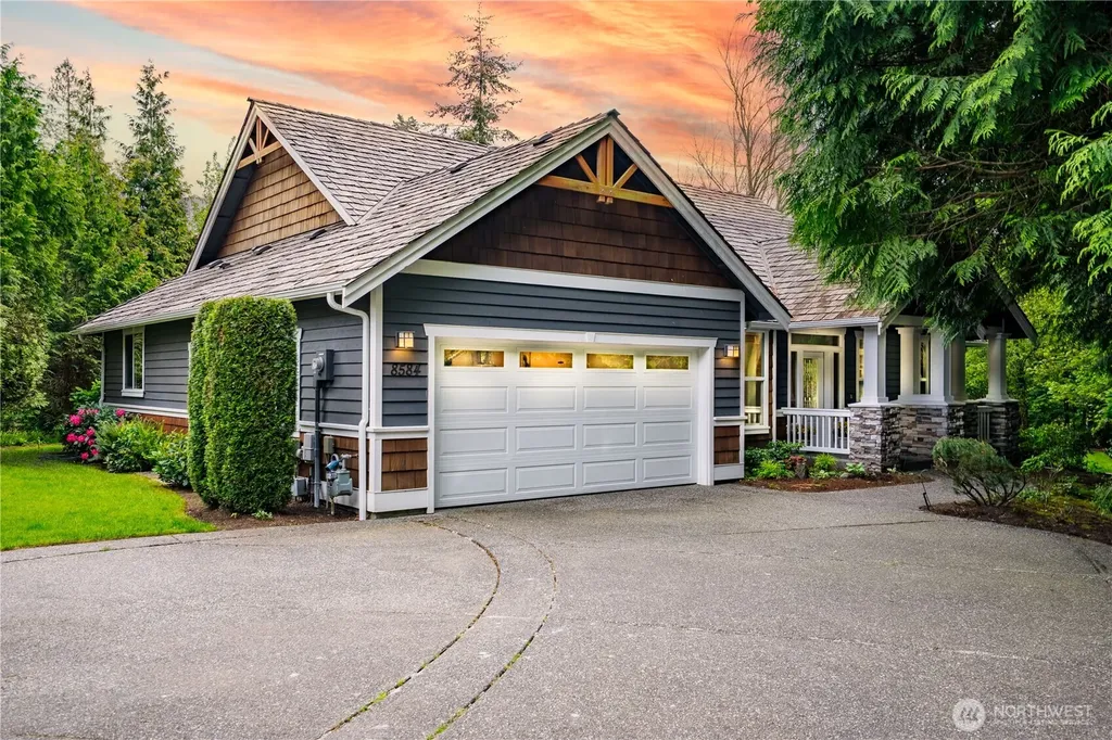 8584 Blue Grouse Way Blaine WA 98230