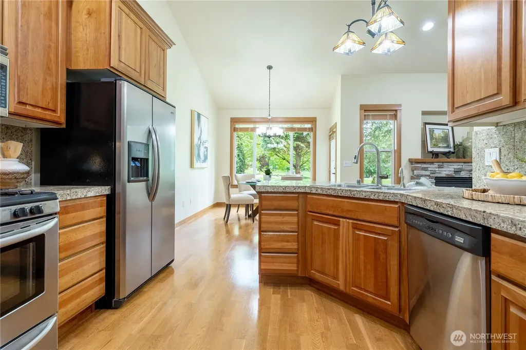 8584 Blue Grouse Way Blaine WA 98230