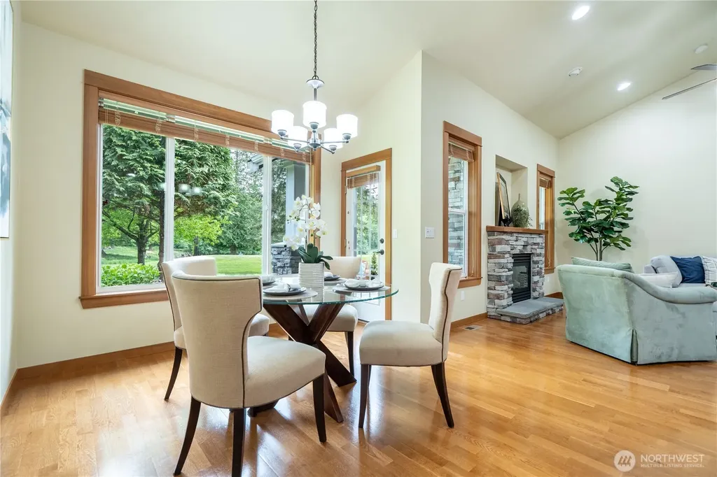 8584 Blue Grouse Way Blaine WA 98230