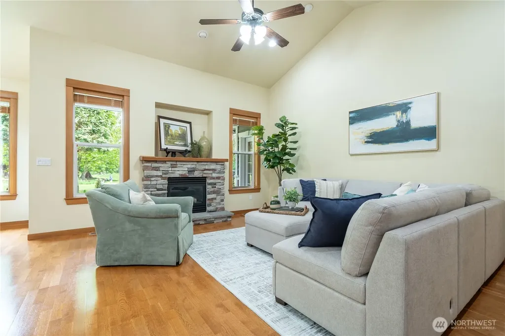 8584 Blue Grouse Way Blaine WA 98230