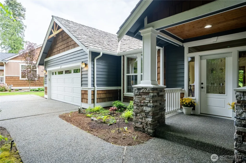 8584 Blue Grouse Way Blaine WA 98230