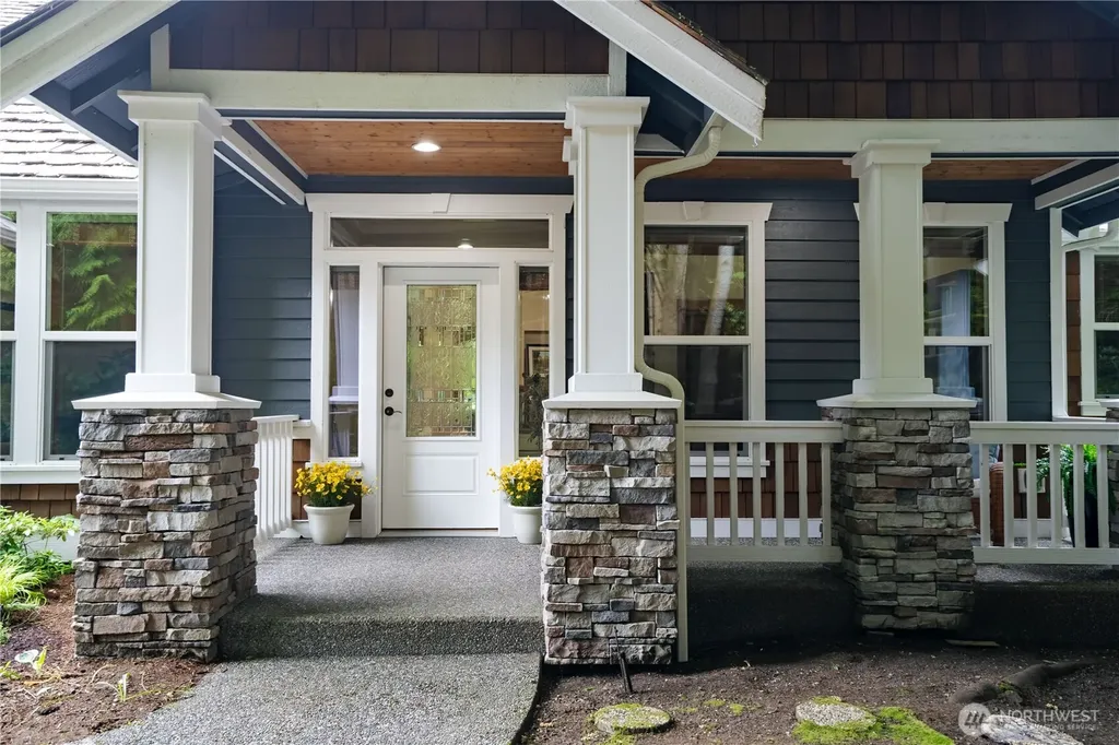 8584 Blue Grouse Way Blaine WA 98230