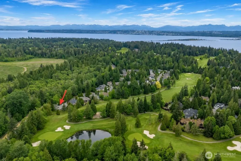 8584 Blue Grouse Way Blaine WA 98230