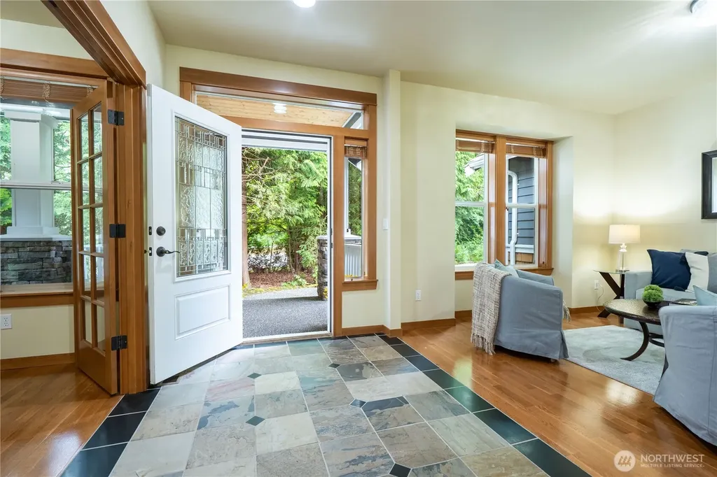 8584 Blue Grouse Way Blaine WA 98230