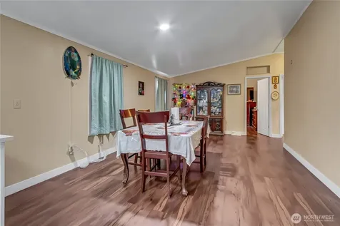 7502 189th Avenue Ct E Puyallup WA 98375