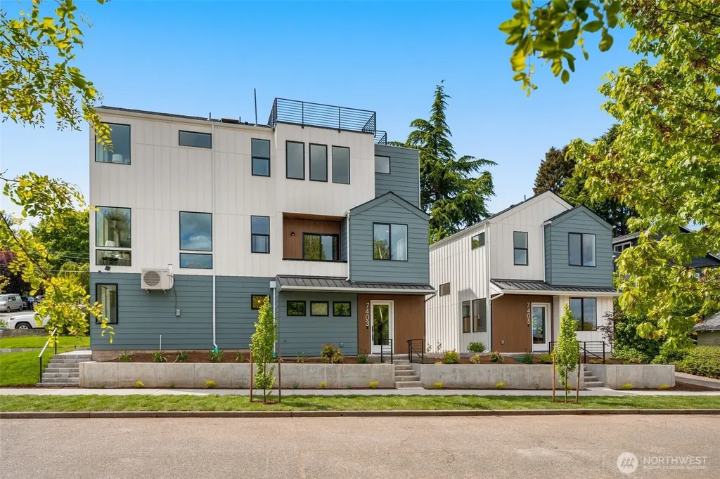 7405 Dayton Avenue N Seattle WA 98103